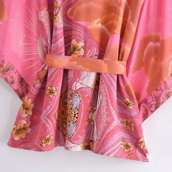 Fuchsia Pink Cosmic Galaxy Moon Boho Short Kimono Coverup Robe - Picture 9 of 10